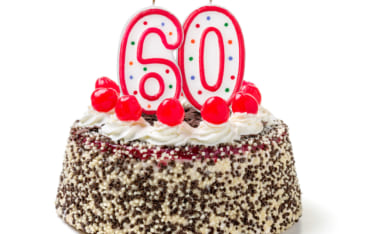 還暦祝い人気のケーキ25選は 美味しい おしゃれケーキギフトが満載 21年ランキング完全保存版 Giftpedia