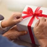 【70代男性】お父さん、おじいちゃんへ！喜んでもらえる「プレミアムなプレゼント」を特別紹介