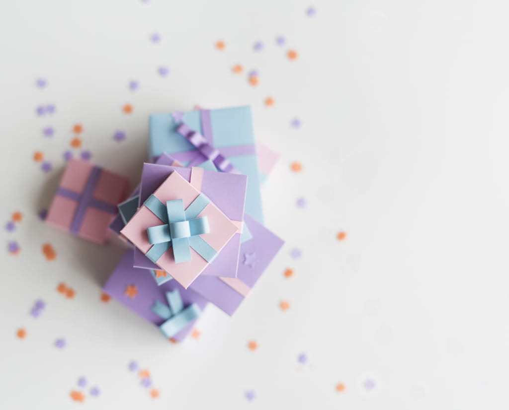 大学生の彼氏が喜ぶものは 誕生日プレゼントにおすすめのアイテム10選 Giftpedia