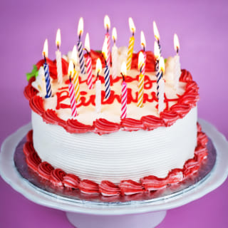 誕生日ケーキ 大切な人に贈りたい感動メッセージとは プレート カード例文つき 21年徹底解明版 Giftpedia