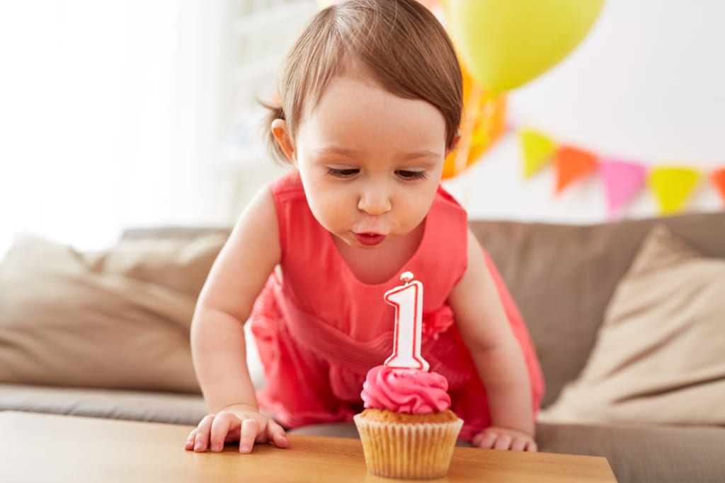 1歳の誕生日をお祝い！男の子＆女の子の五感を刺激するプレゼント15選 | Giftpedia byギフトモールアニー