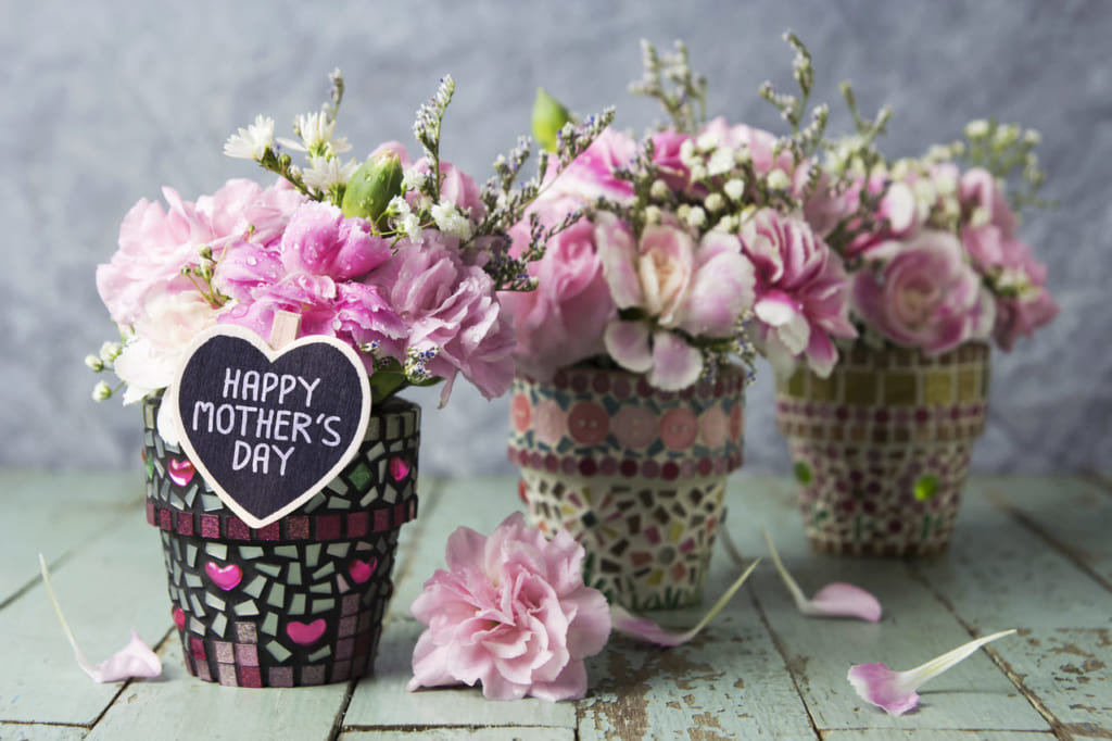 喜寿のお祝い花 絶対に喜んでもらえるフラワーギフトとは プレゼントランキング21年度版 Giftpedia