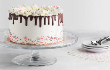 還暦祝いにはケーキを贈ろう 心に残るメッセージ 絶対喜ばれる例文を大特集 Giftpedia