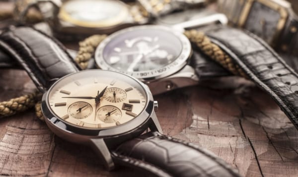 50代メンズ】ビジネスや休日にベストな腕時計＆プレゼントに人気のブランド腕時計は？【予算相場も】 Giftpedia byギフトモールアニー