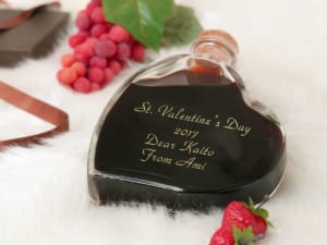 【名入れ】スウィートワイン ハート型ワイン バレンタインに合うお酒 誕生日、記念日など特別にしたいプレゼントに（スイートワイン） by スマートギフト