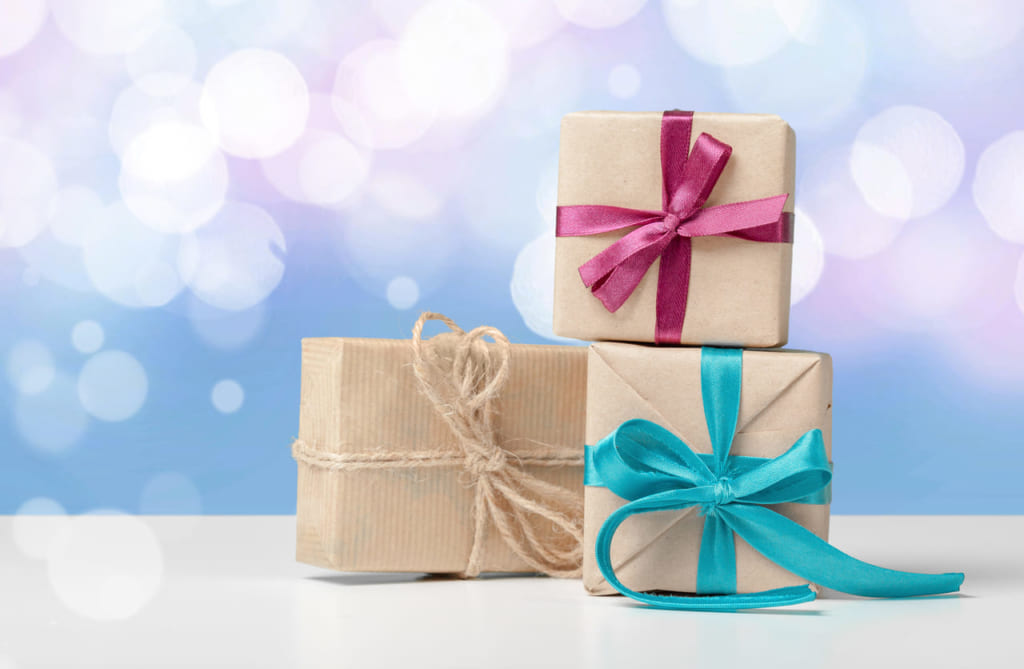 親友に贈るプレゼント特集 誕生日から結婚祝いまで喜ばれる贈り物とは Giftpedia Byギフトモール アニー