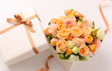 傘寿祝いには花のギフトがおすすめ 笑顔がほころぶ感謝を伝える花の選び方は Giftpedia