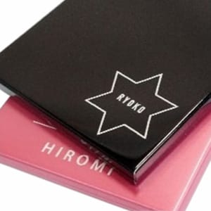 彫刻名入れ無料☆【スクエアミラー】名入れ ミラー コンパクト プレゼント 彫刻 かわいい おしゃれ 贈り物 オリジナル ギフト by ガラス工房ティア