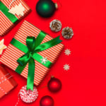 2019年【クリスマス】プレゼント交換は話題商品のコレがおすすめ！<年代・価格別に大公開>
