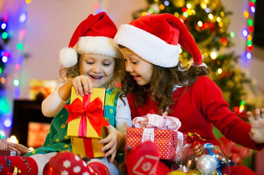 クリスマス 3歳の女の子が貰って嬉しいプレゼント 選び方のコツとラブリーなおすすめアイテムをご紹介 Giftpedia Byギフトモール アニー