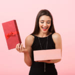 20代女性の心を掴むプレゼント｜誕生日にも贈れる可愛いアイテムをランキング形式でご紹介！