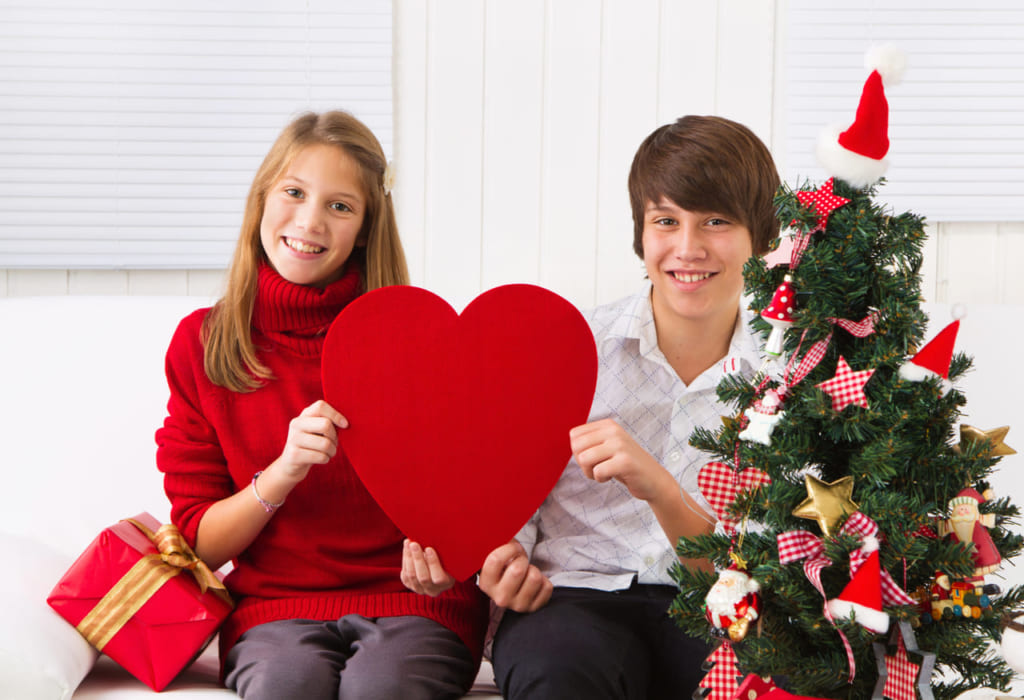 中学生の彼氏が喜ぶクリスマスプレゼント33選 予算や渡し方も徹底リサーチ Giftpedia Byギフトモール アニー
