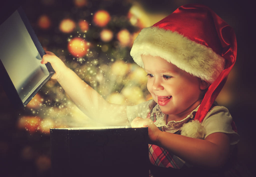 男女別】2歳の子に贈る長く愛用してもらえるクリスマスプレゼント | Giftpedia byギフトモールアニー
