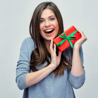 30代の彼女に喜ばれる誕生日プレゼント10選 心をグッと引き寄せる選び方って Giftpedia Byギフトモール アニー