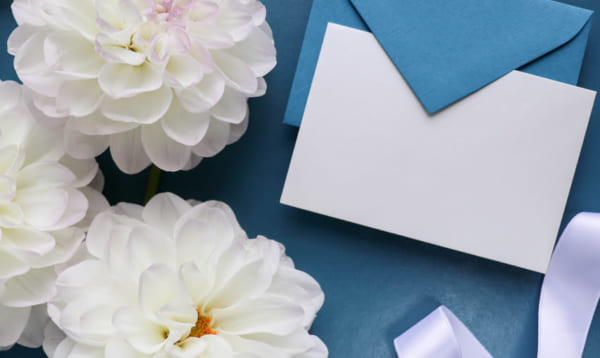 結婚祝いのお礼メール メールを書くコツや例文 注意ポイントなどをご紹介 Giftpedia Byギフトモール アニー