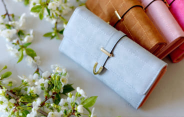 オシャレで安いブランド財布はコレ 男女別 プレゼントに人気のブランド18選 Giftpedia