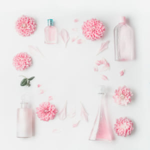 SHIROの香水が人気！男女一緒に使えるいい香りのおすすめ商品 | Giftpedia byギフトモール&アニー