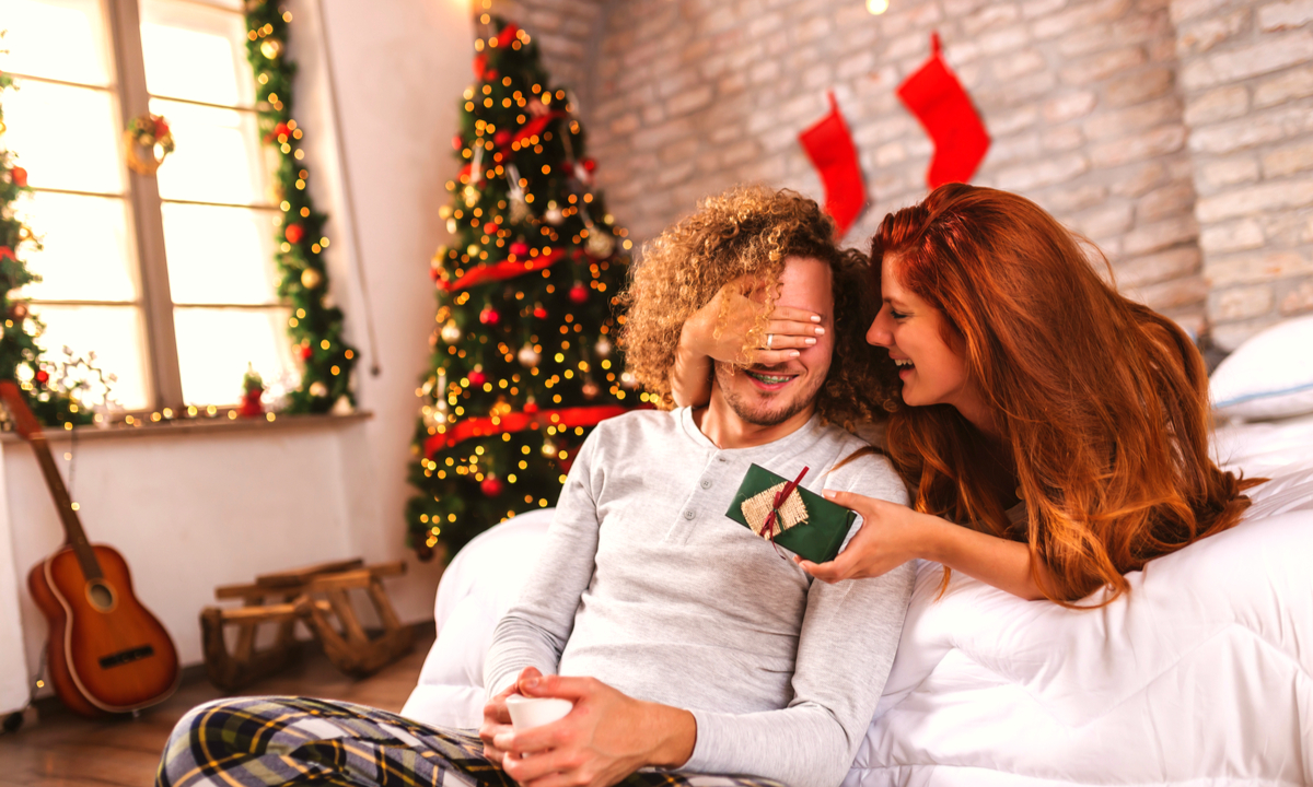クリスマスプレゼントにおすすめ！彼氏に喜ばれるキーケースブランド[年代別] | Giftpedia byギフトモールアニー