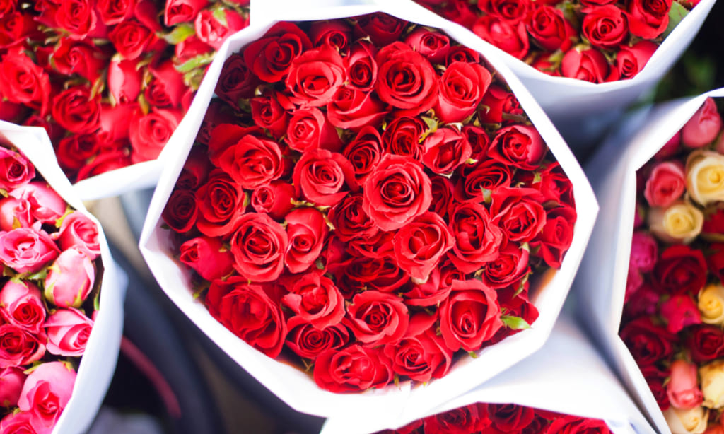 結婚記念日やカップルの記念日に人気の花＜20選＞種類・花言葉もチェック | Giftpedia byギフトモールアニー