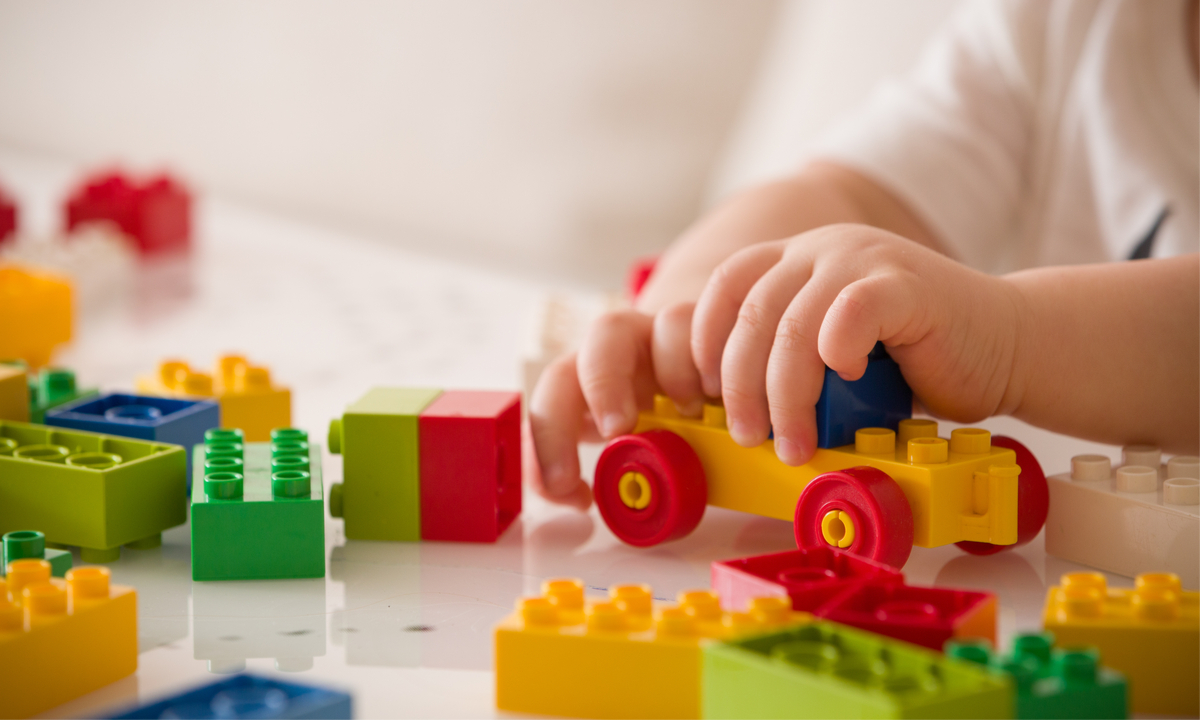 3歳にプレゼントするなら知育玩具がおすすめ！選び方と人気のおもちゃ10選 | Giftpedia byギフトモールアニー